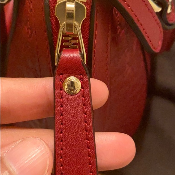 GUCCI Microguccissima Convertible Mini Dome - Picture 5 of 10